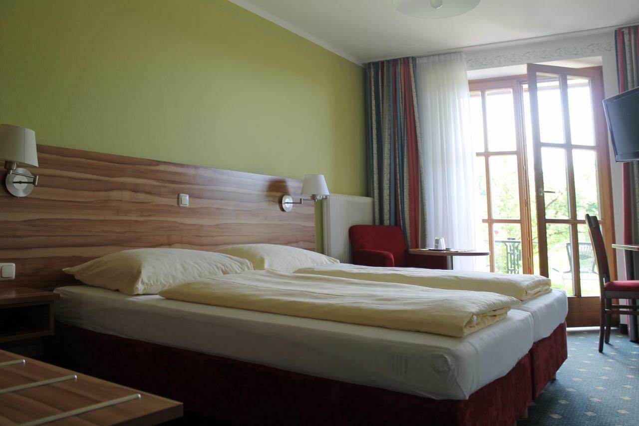 Ferienhotel Herzog Ноймаркт ам Валерзее Екстериор снимка